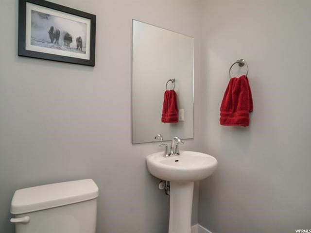 453 W 1570 N #104, Logan, UT 84341 — photo 10