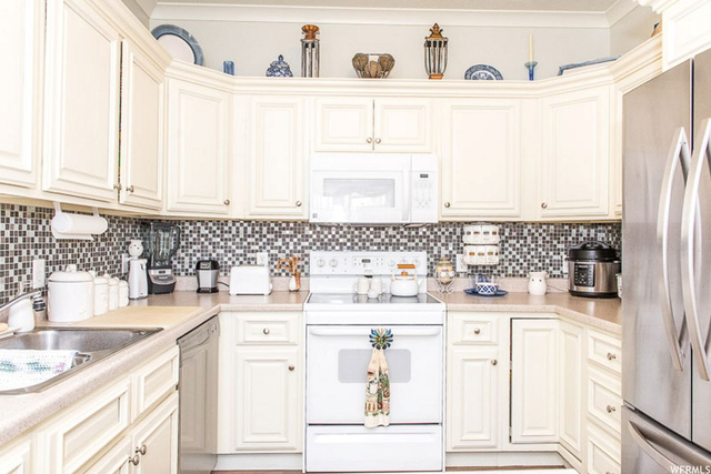 539 W 1465 N #104, Logan, UT 84341 — photo 2