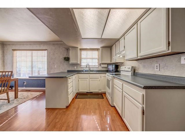71 W 940 N, Orem, UT 84057 — photo 3