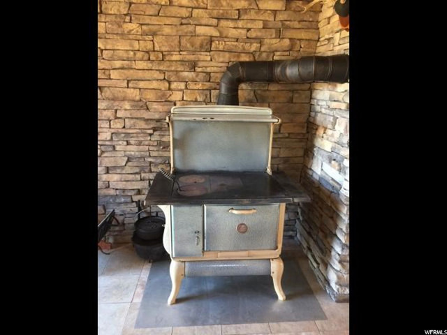 3 E Willow Rd N, Hyrum, UT 84319 — photo 7