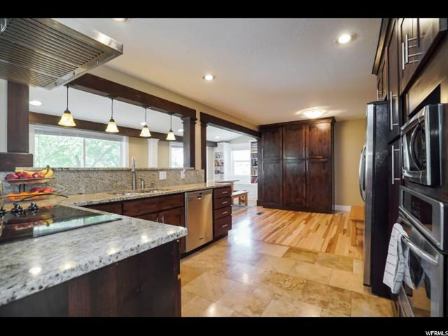 1127 N 300 E, Centerville, UT 84014 — photo 7
