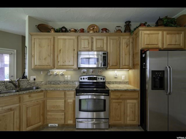 4248 Magellan Dr, St. George, UT 84790 — photo 4
