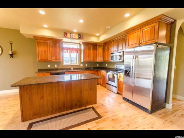 9105 S 300 W, Paradise, UT 84328 — photo 8