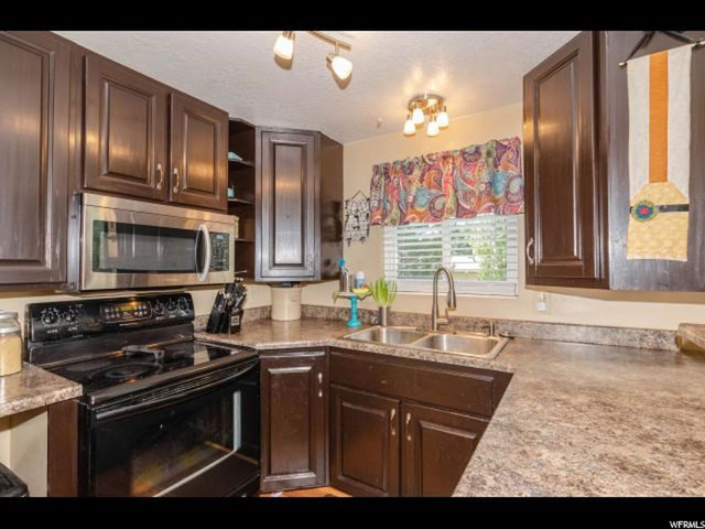 656 W 600 N, Clearfield, UT 84015 — photo 9