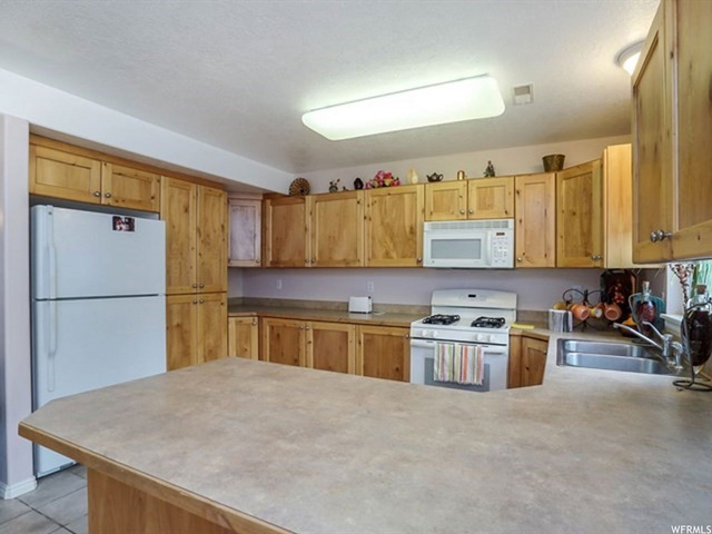 1395 Brinker Ave, Ogden, UT 84404 — photo 10