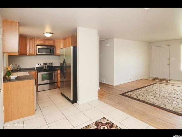 225 W 600 N, Clearfield, UT 84015 — photo 2