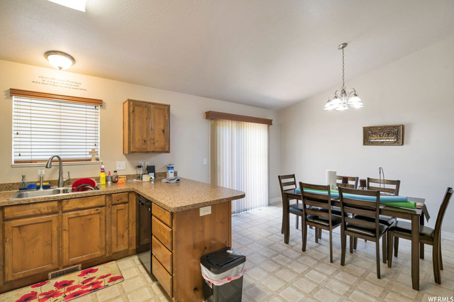2113 N 550 W, Clinton, UT 84015 — photo 6
