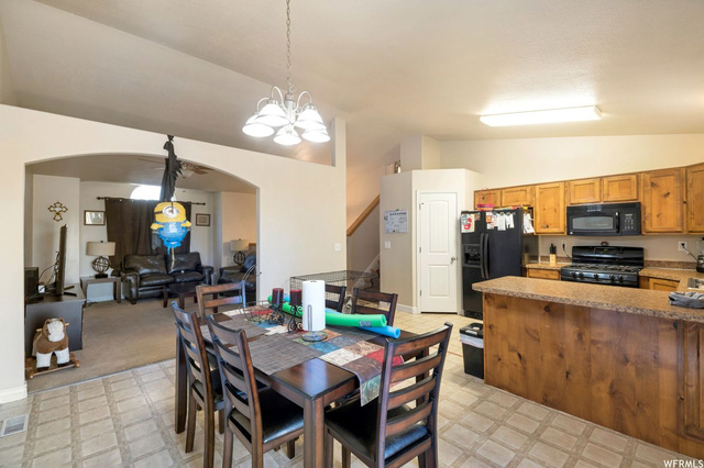 2113 N 550 W, Clinton, UT 84015 — photo 7