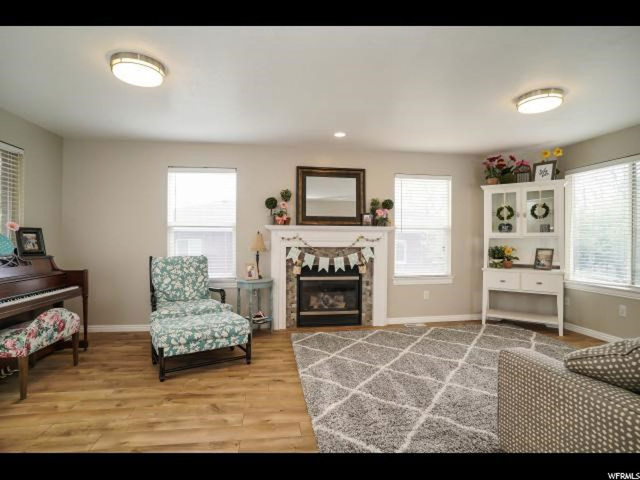 2068 S 400 E, Kaysville, UT 84037 — photo 4