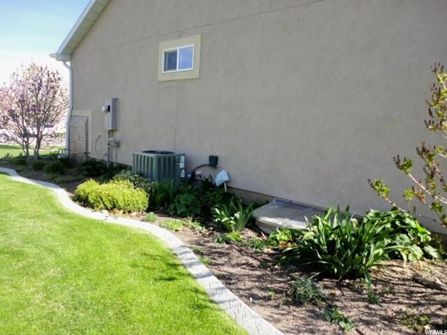 2361 S 450 W, Perry, UT 84302 — photo 7