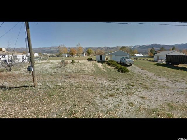 627 S 300 E, Mt Pleasant, UT 84647 — photo 2