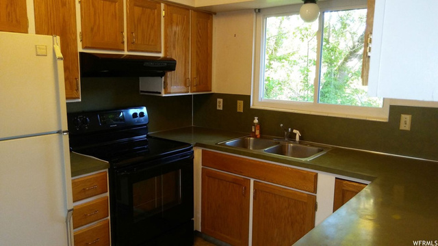 874 E 7905 S, Sandy, UT 84094 — photo 3