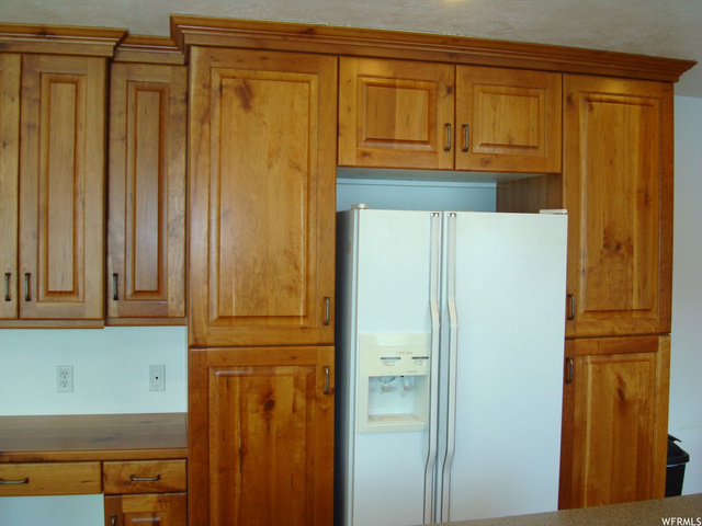 4975 S Pinehill Dr E, Murray, UT 84107 — photo 5