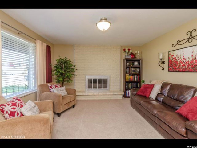 1527 N 550 W, Clinton, UT 84015 — photo 4