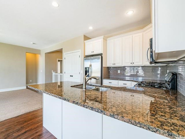 2535 N 1025 E, Layton, UT 84040 — photo 2