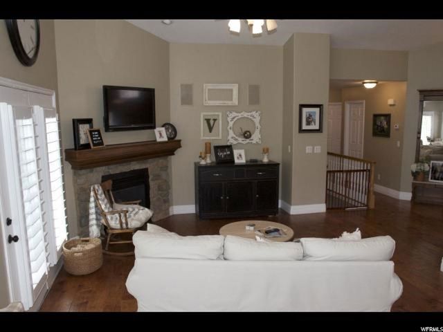 860 E 300 S, Smithfield, UT 84335 — photo 6