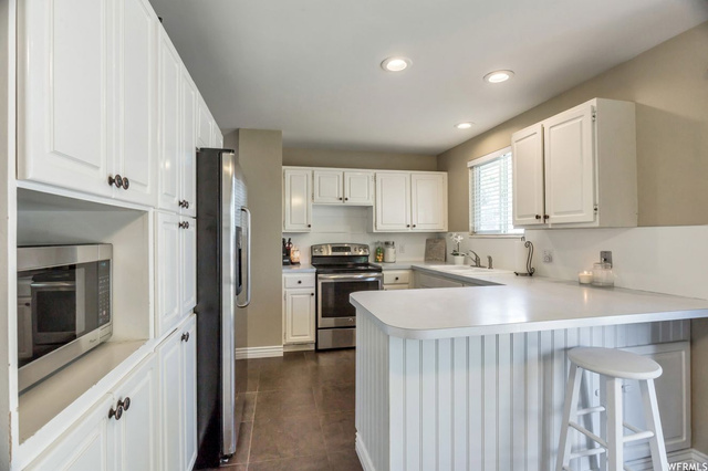 11087 S Eden Dr E, Sandy, UT 84094 — photo 7