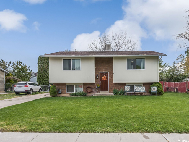 1283 W 975 S, Clearfield, UT 84015