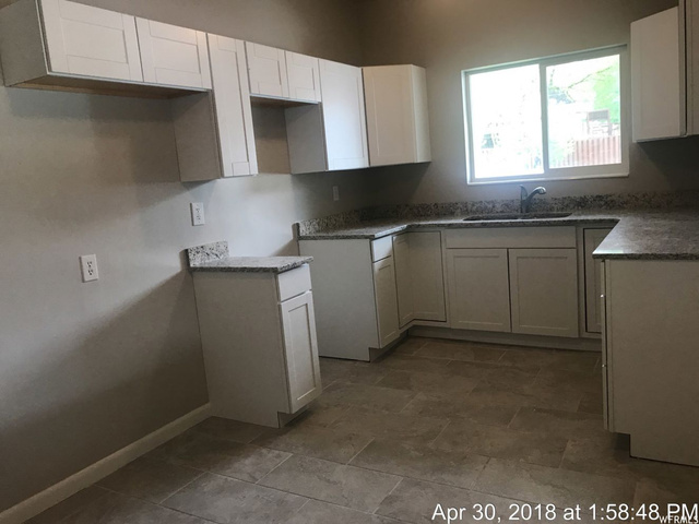 1876 S 200 E, Bountiful, UT 84010 — photo 5