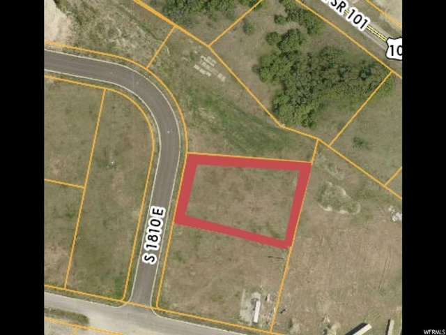 227 S 1810 E #14, Hyrum, UT 84319 — photo 2