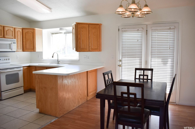 919 W 1520 N, Clinton, UT 84015 — photo 6