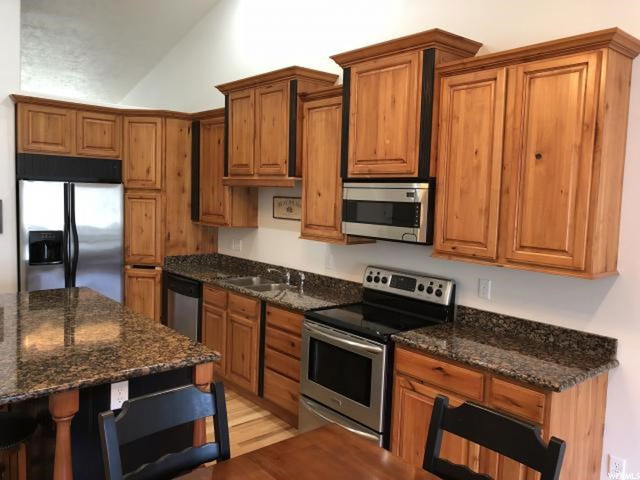 236 Lyman Ln, Bountiful, UT 84010 — photo 3