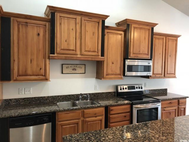 236 Lyman Ln, Bountiful, UT 84010 — photo 2