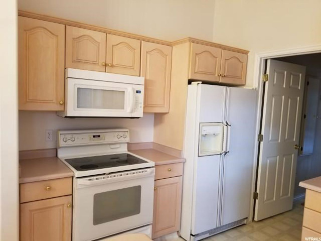 499 N 200 W, Bountiful, UT 84010 — photo 8