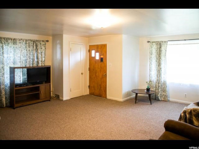 565 E 450 S, Clearfield, UT 84015 — photo 3