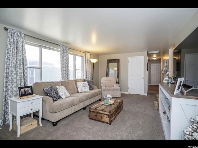 120 E Emerald St N, Layton, UT 84041 — photo 2