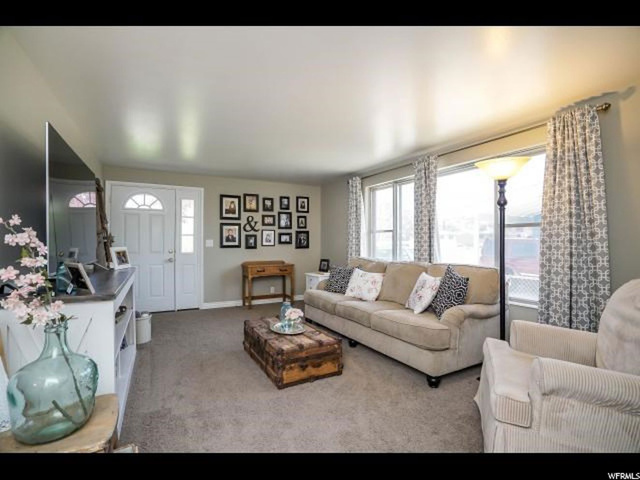 120 E Emerald St N, Layton, UT 84041 — photo 4