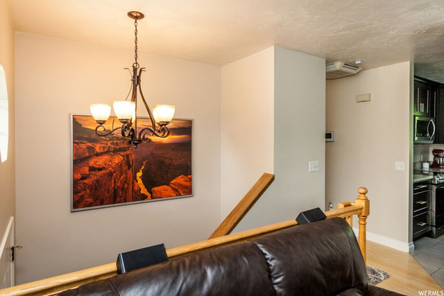 415 E Laurel Dr, Sandy, UT 84070 — photo 10