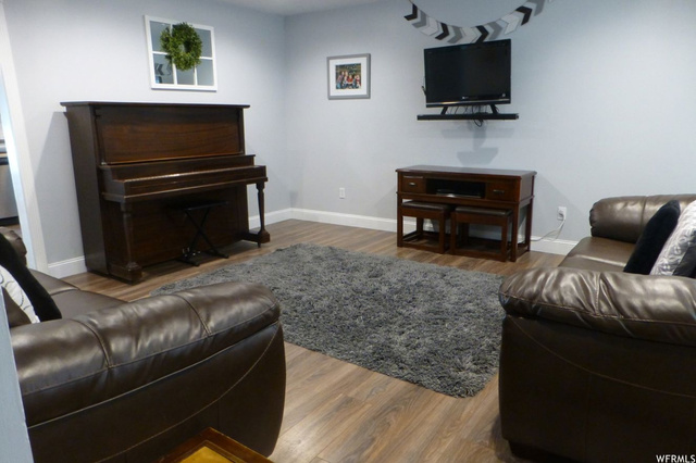 244 E 900 S, Layton, UT 84041 — photo 9