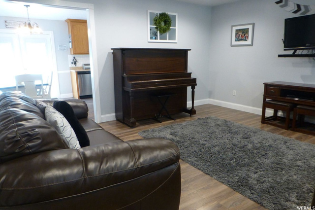 244 E 900 S, Layton, UT 84041 — photo 7