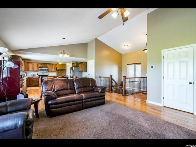 658 W Wasatch Way, Syracuse, UT 84075 — photo 6