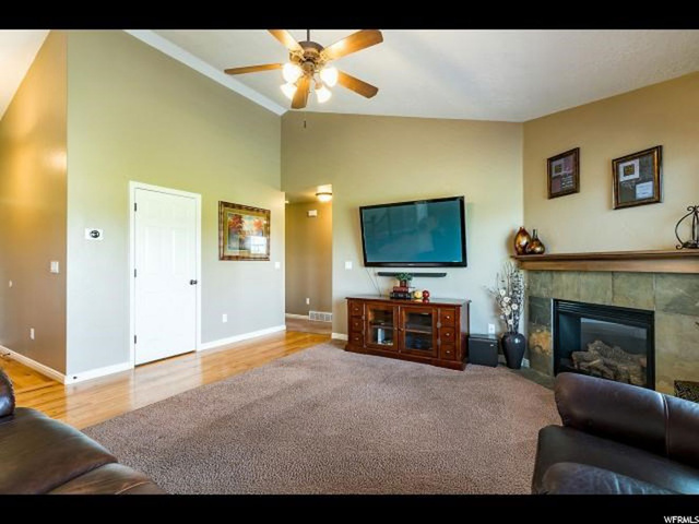 658 W Wasatch Way, Syracuse, UT 84075 — photo 7