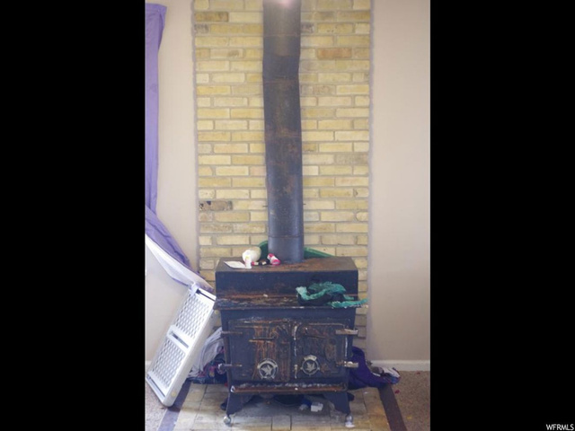 374 W 400 N, Logan, UT 84321 — photo 4