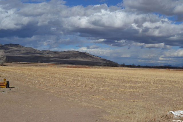 98 N 200 E, Joseph, UT 84739 — photo 8
