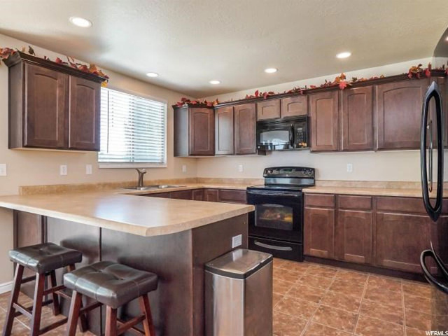 2063 S James Cir, Clearfield, UT 84015 — photo 8