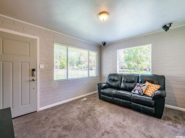 180 S 100 E, Centerville, UT 84014 — photo 8