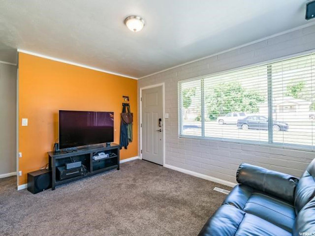 180 S 100 E, Centerville, UT 84014 — photo 7