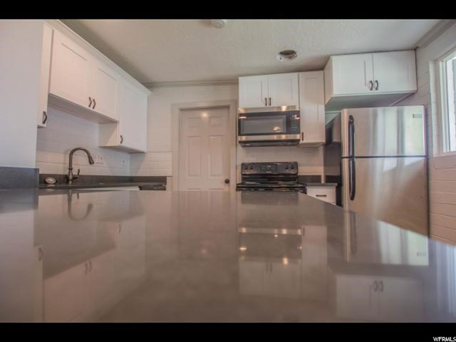 756 E Carnation Dr, Sandy, UT 84094 — photo 9