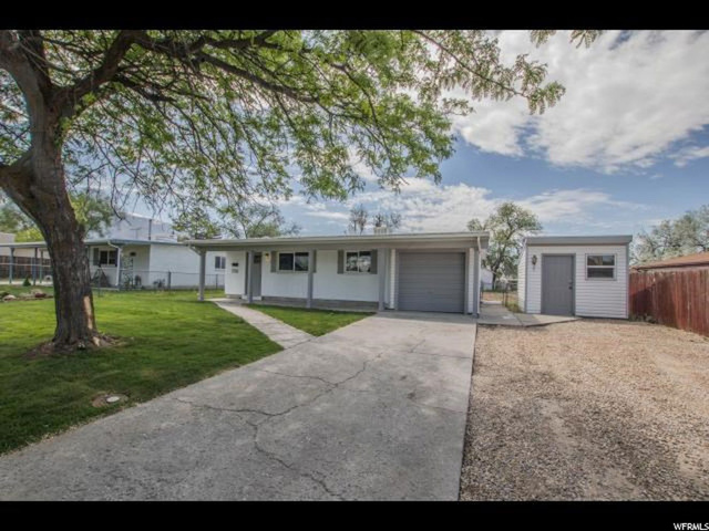 756 E Carnation Dr, Sandy, UT 84094 — photo 2