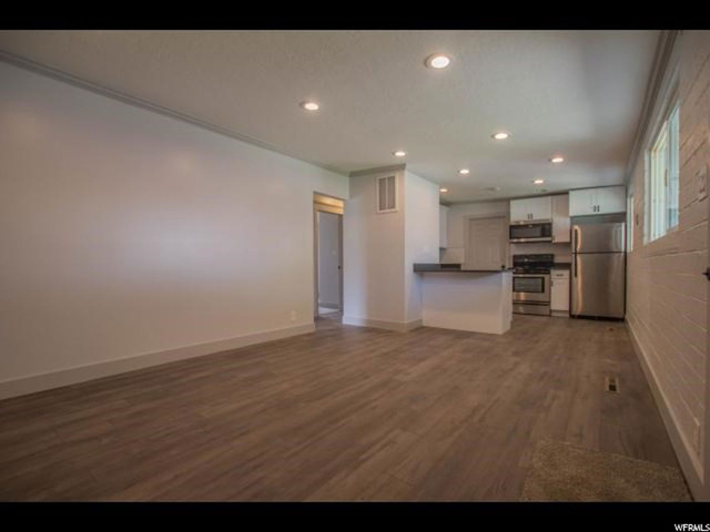 756 E Carnation Dr, Sandy, UT 84094 — photo 7