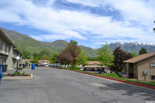 1886 E 5625 S, South Ogden, UT 84403 — photo 2