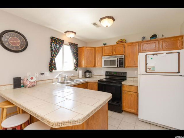 2032 N 900 W, Clinton, UT 84015 — photo 5