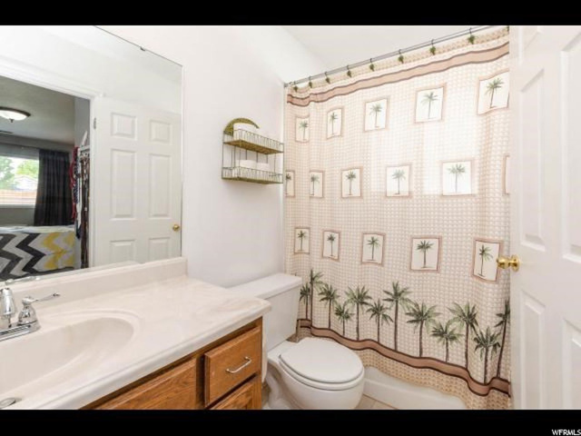 2032 N 900 W, Clinton, UT 84015 — photo 10