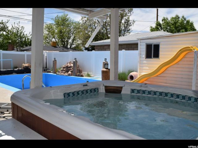 364 E Saunders St, Murray, UT 84107 — photo 10