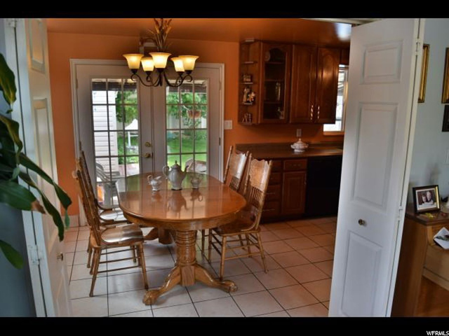 364 E Saunders St, Murray, UT 84107 — photo 3
