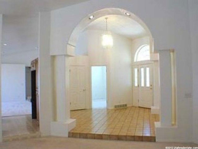 3816 Monarch Dr, Bountiful, UT 84010 — photo 2